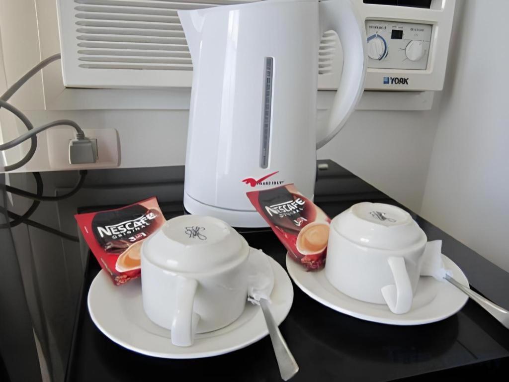 Avenue Suites Bacolod Ngoại thất bức ảnh