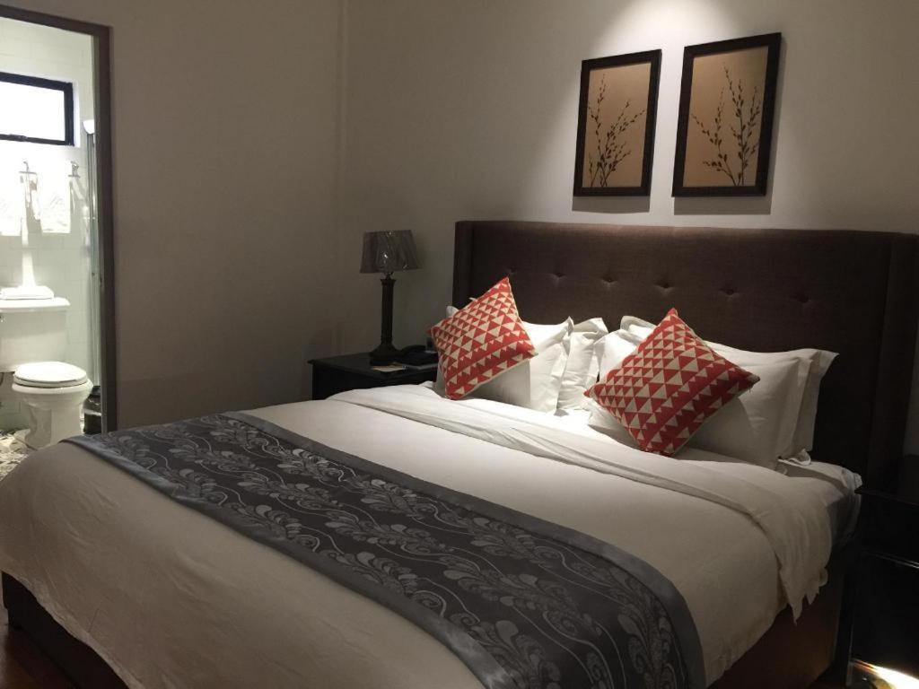 Avenue Suites Bacolod Ngoại thất bức ảnh